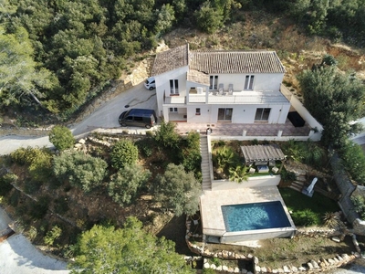 Maison de luxe en vente à Taradeau, Provence-Alpes-Côte d'Azur