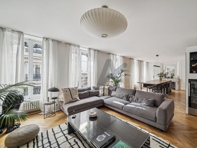 3 room luxury Flat for sale in Lyon, France