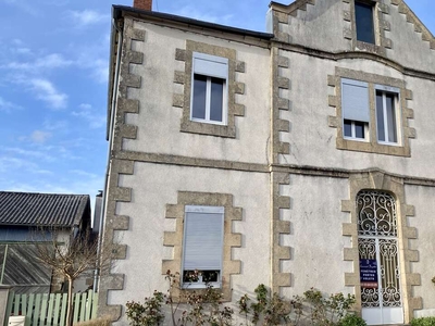 Vente maison 6 pièces 245 m² Saint-Jouvent (87510)