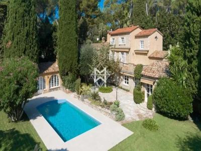 8 room luxury Villa for sale in Antibes, French Riviera