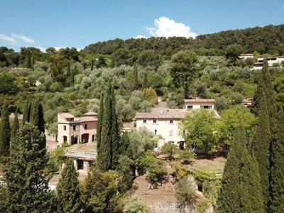 Maison de luxe de 25 pièces en vente à Grasse, Provence-Alpes-Côte d'Azur