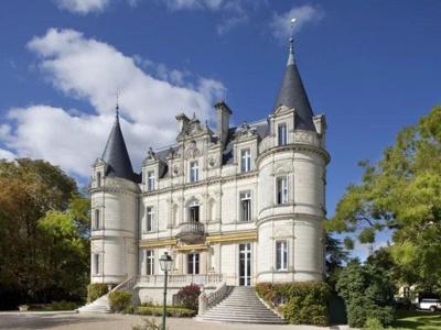 Prestigieux château en vente Nantes, France