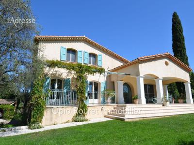 Villa de 8 pièces de luxe en vente Châteauneuf-Grasse, France