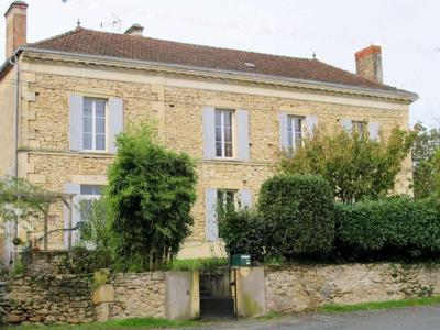 Villa de luxe de 10 pièces en vente Sauveterre-de-Guyenne, France