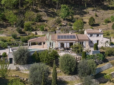 Villa de luxe de 5 pièces en vente Grasse, Provence-Alpes-Côte d'Azur