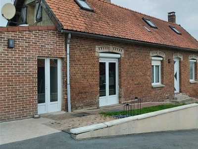 Vente maison 4 pièces 87 m² Aubencheul-Aux-Bois (02420)
