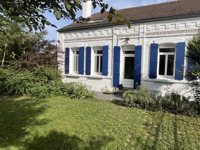 Vente maison 8 pièces 205 m² Rieux-en-Cambrésis (59277)