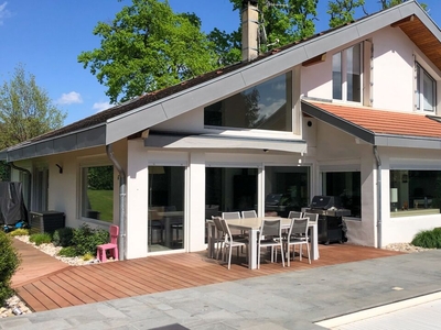 Vente maison 9 pièces 234 m² Prévessin-Moëns (01280)