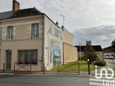 Maison de village 7 pièces de 181 m² à Mur-de-Sologne (41230)