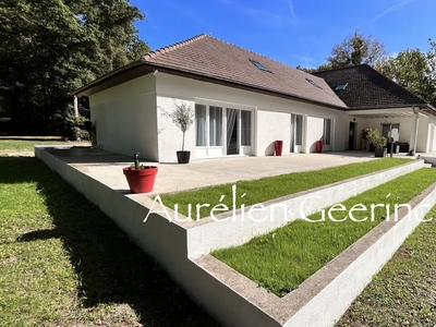 Vente maison 12 pièces 350 m² Lamorlaye (60260)