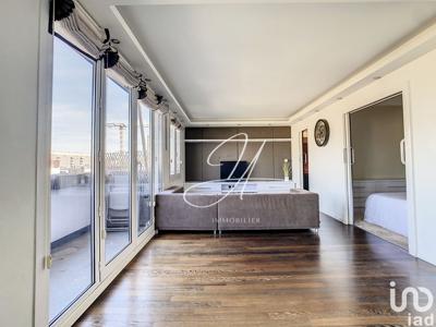 Appartement 3 pièces de 55 m² à Montrouge (92120)
