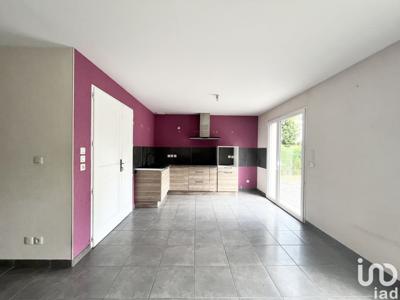 Maison 4 pièces de 100 m² à Villenave-d'Ornon (33140)