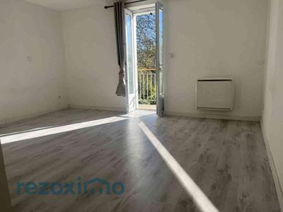 Vente maison 4 pièces 115 m² Peyruis (04310)