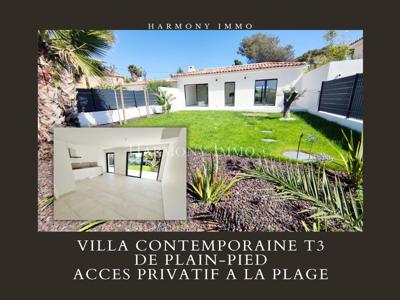 2 bedroom luxury House for sale in Sanary-sur-Mer, France