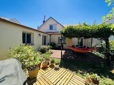 7 room luxury House for sale in Nantes, France