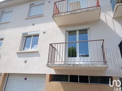 Appartement 2 pièces de 44 m² à Pérignat-lès-Sarliève (63170)