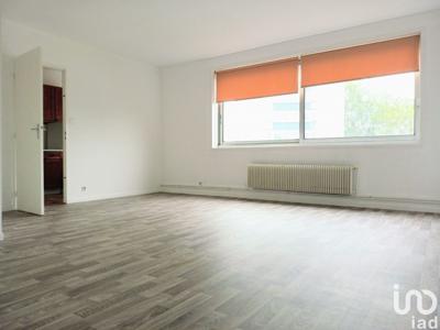 Appartement 2 pièces de 57 m² à Tourcoing (59200)