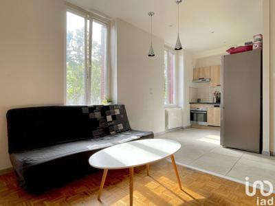 Appartement 3 pièces de 58 m² à Vénissieux (69200)