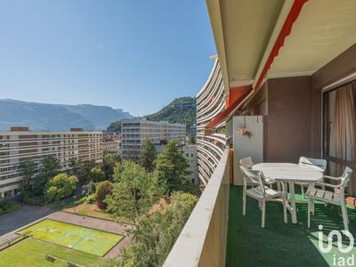 Appartement 4 pièces de 101 m² à Grenoble (38000)