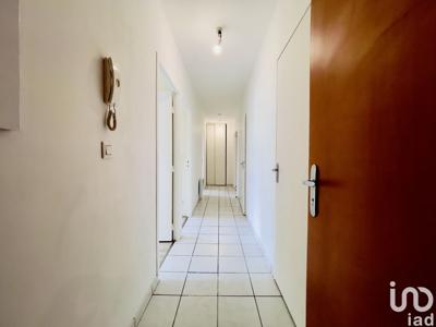 Appartement 4 pièces de 93 m² à Saint-Nazaire (44600)