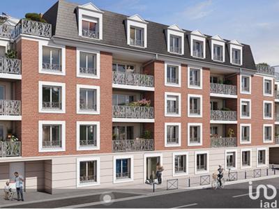 Appartement 5 pièces de 100 m² à Dammarie-les-Lys (77190)