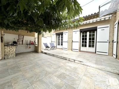 Maison 4 pièces de 124 m² à Sorgues (84700)