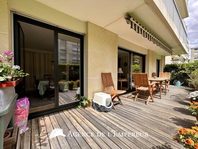 Appartement de 3 chambres de luxe en vente à Rueil-Malmaison, France