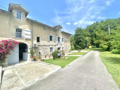 6 bedroom luxury House for sale in Bidache, Nouvelle-Aquitaine