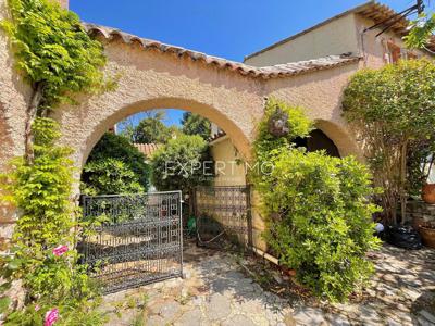 Maison de prestige de 336 m2 en vente Carqueiranne, Provence-Alpes-Côte d'Azur