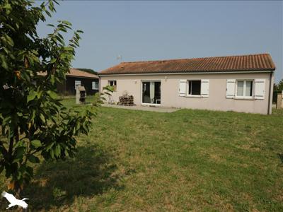 Vente maison 6 pièces 114 m² Saint-Maixant (33490)