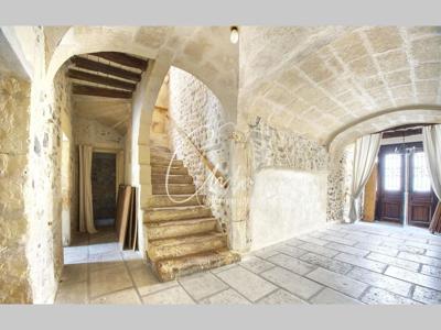 7 room luxury Villa for sale in Arles, France