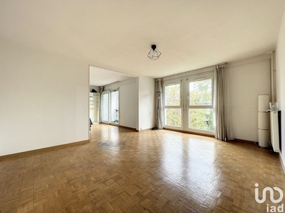 Appartement 4 pièces de 82 m² à Pantin (93500)