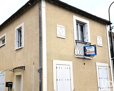 Maison 3 pièces de 55 m² à Misy-sur-Yonne (77130)