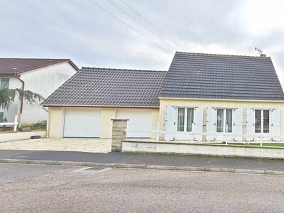 Maison 6 pièces de 164 m² à Jury (57245)