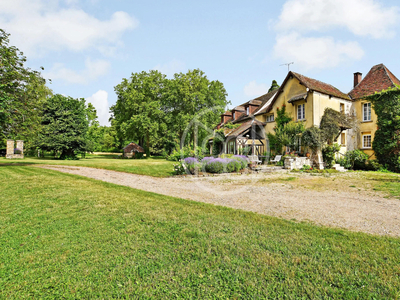 Vente Château Vaux-le-Pénil - 10 chambres