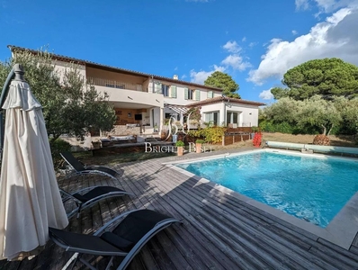 Villa de 11 pièces de luxe en vente La Garde-Freinet, France