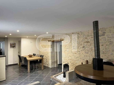 Vente maison 7 pièces 170 m² Saumur (49400)