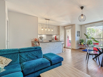 Appartement 4 pièces de 98 m² à Annecy (74000)