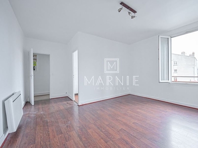 Location appartement 1 pièce 29.78 m²