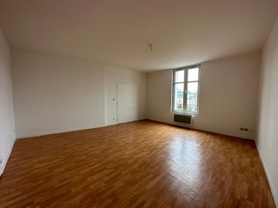 Location appartement 2 pièces 69 m²
