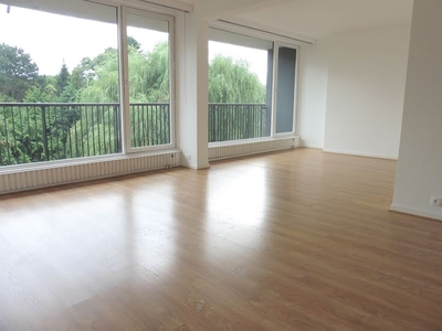 Location appartement 5 pièces 118.49 m²