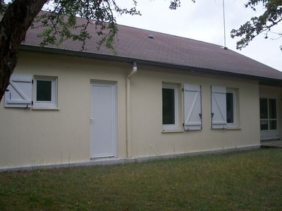 Location maison 4 pièces 83 m²