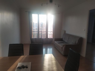 Location meublée appartement 3 pièces 52 m²