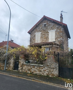 Maison 4 pièces de 84 m² à Savigny-sur-Orge (91600)