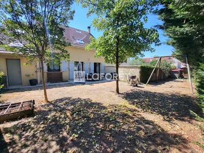 Vente maison 7 pièces 143 m²