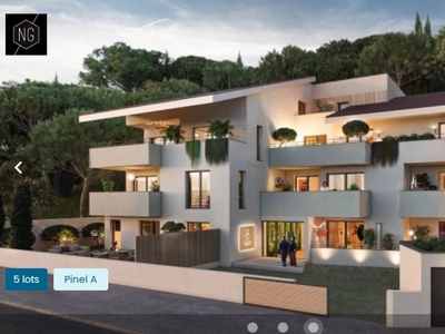 Appartement 3 pièces de 58 m² à Saint-Raphaël (83700)