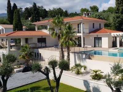Villa de 4 chambres de luxe en vente Châteauneuf-Grasse, France