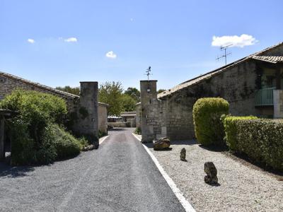 23 room luxury Villa for sale in Dirac, France