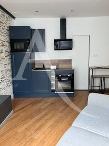 Location meublée appartement 2 pièces 24.89 m²
