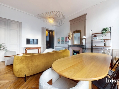 Ravissant Appartement avec garage en supplément - T5 de 138,8 m² - Place Maréchal-Foch Nantes